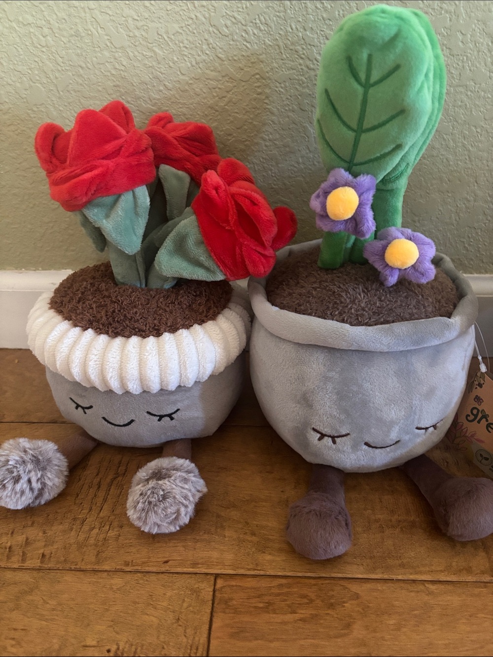 Greenhouse by Russ Plant Baby Plush Roses or Violets-Rare -Collector’s Edition